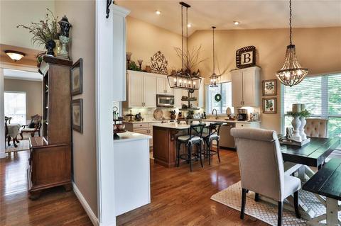 557 Autumn Bluff Dr, Ellisville, MO 63021 photo 19