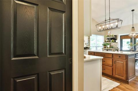 557 Autumn Bluff Dr, Ellisville, MO 63021 photo 32