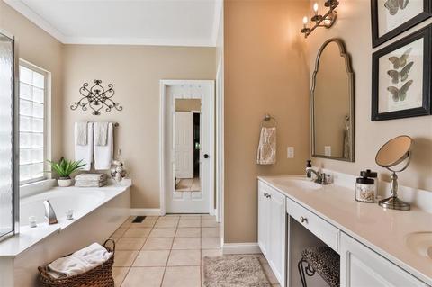557 Autumn Bluff Dr, Ellisville, MO 63021 photo 37