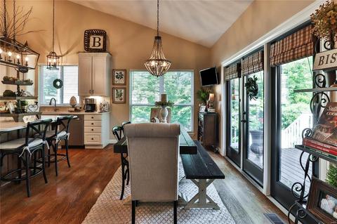 557 Autumn Bluff Dr, Ellisville, MO 63021 photo 20