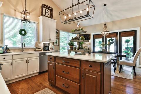 557 Autumn Bluff Dr, Ellisville, MO 63021 photo 27