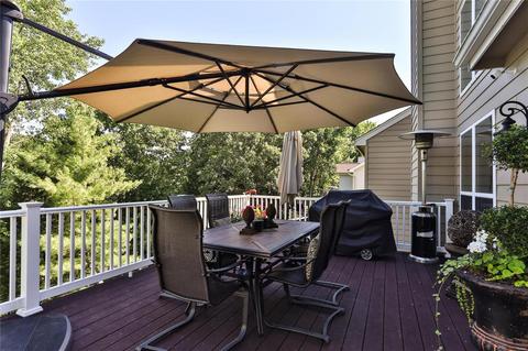 557 Autumn Bluff Dr, Ellisville, MO 63021 photo 23