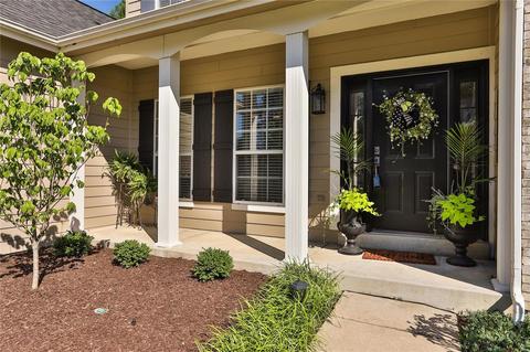 557 Autumn Bluff Dr, Ellisville, MO 63021 photo 2