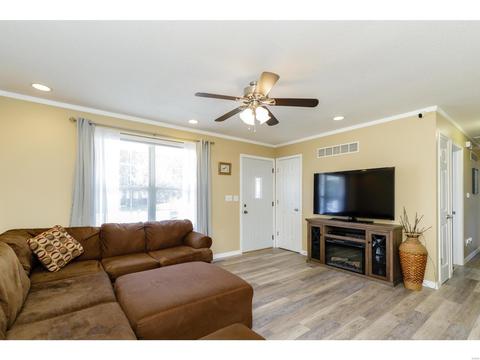 5 Karington Ct, O'fallon, MO 63368 photo 3