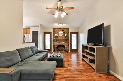 508 Treetop Village Dr, Ballwin, MO 63021 photo 12