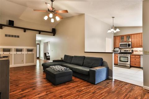 508 Treetop Village Dr, Ballwin, MO 63021 photo 11