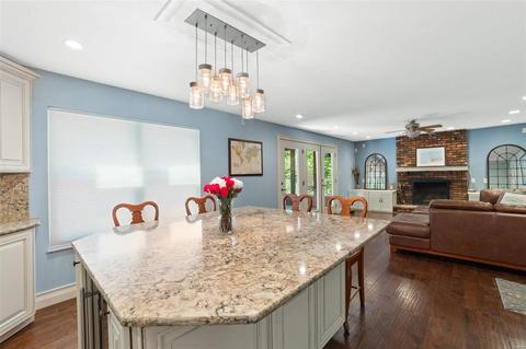 90 Breezeview, Ballwin, MO 63021 photo 7