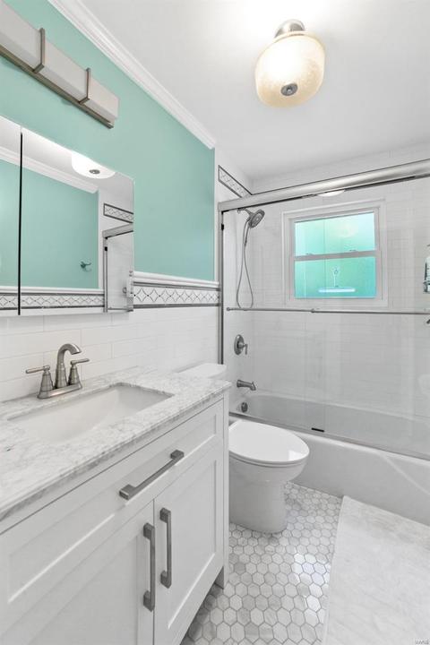 90 Breezeview, Ballwin, MO 63021 photo 24