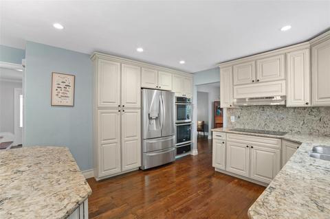90 Breezeview, Ballwin, MO 63021 photo 5