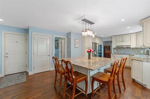 90 Breezeview, Ballwin, MO 63021 photo 8