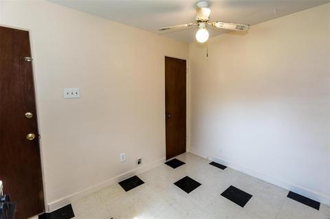 3528 Wright Ave, Saint Ann, MO 63074 photo 14