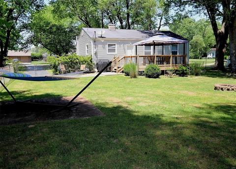 442 Essen Ln, Ballwin, MO 63021 photo 3