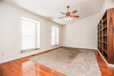 123 Towne Square Ct, Eureka, MO 63025 photo 4