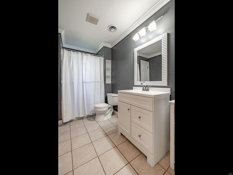 422 Iron Lantern Dr, Ballwin, MO 63011 photo 7