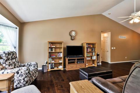 284 Royallmanor, O'fallon, MO 63368 photo 13