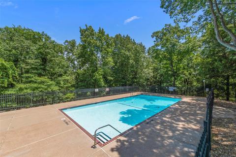 618 Pine Ridge Trl #104, Ballwin, MO 63021 photo 30