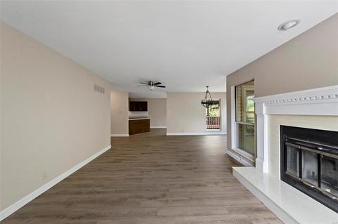 618 Pine Ridge Trl #104, Ballwin, MO 63021 photo 14