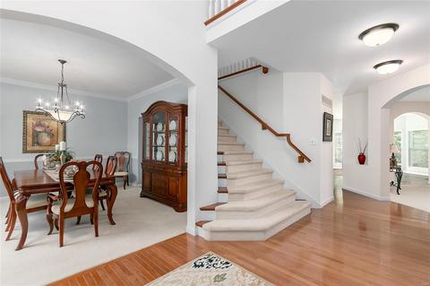 1042 Kiefer Ridge Dr, Ballwin, MO 63021 photo 12