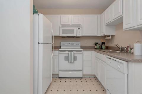 1339 Parkview Ests, Ellisville, MO 63021 photo 6