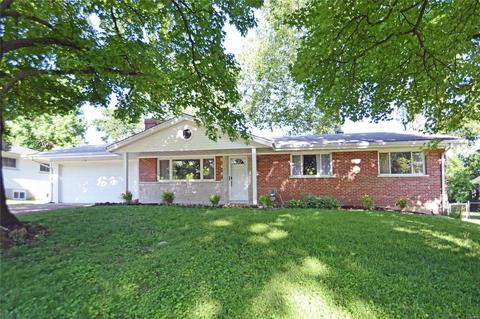 153 Romine Cir, Ballwin, MO 63011 photo 1