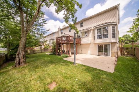 910 Palm Bay, Ballwin, MO 63021 photo 2