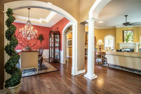 4026 Austin Dr, Saint Charles, MO 63304 photo 5