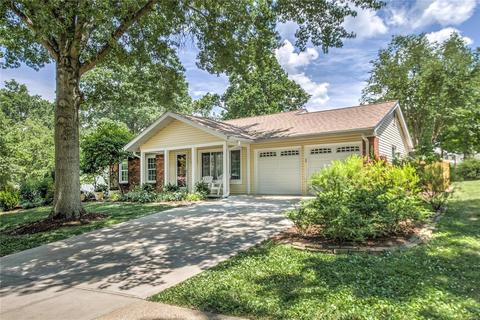 808 Garonne Dr, Manchester, MO 63021 photo 1