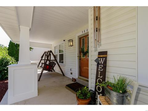 580 Misty Mountain Dr, O'fallon, MO 63368 photo 2
