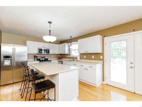 580 Misty Mountain Dr, O'fallon, MO 63368 photo 10
