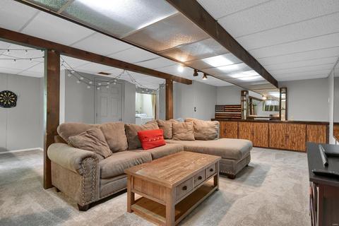 112 Lock Dr, Ballwin, MO 63011 photo 18