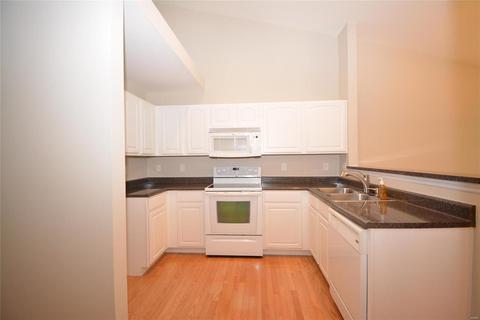 245 Belmonte Cir, O'fallon, MO 63368 photo 8