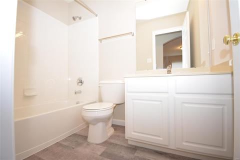 245 Belmonte Cir, O'fallon, MO 63368 photo 17