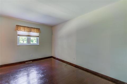 4045 Jane Ave, Saint Ann, MO 63074 photo 10