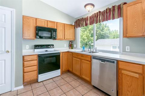 7 Creekside Dr, Saint Peters, MO 63376 photo 16