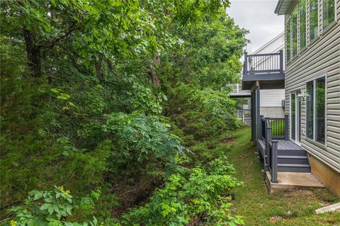 1328 Kiefer Bluffs Dr, Ballwin, MO 63021 photo 26