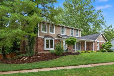 14728 Timberbluff Dr, Chesterfield, MO 63017 photo 2