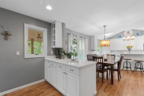 14728 Timberbluff Dr, Chesterfield, MO 63017 photo 22