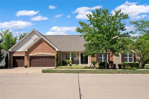 1531 Dietrich Glen Dr, Ballwin, MO 63021 photo 1