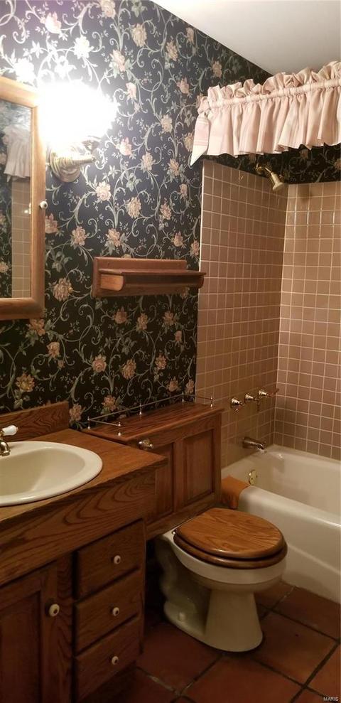 519 Iron Lantern, Ballwin, MO 63011 photo 14