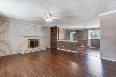 21 S Meadow Dr, O'fallon, MO 63366 photo 3