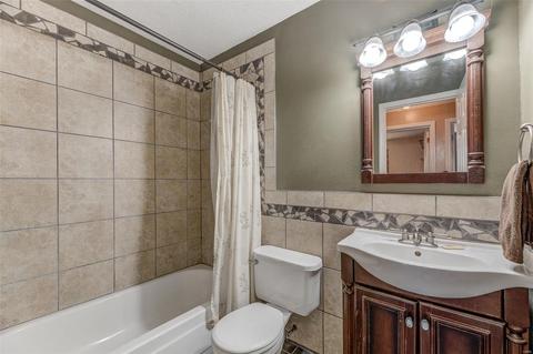 21 S Meadow Dr, O'fallon, MO 63366 photo 9