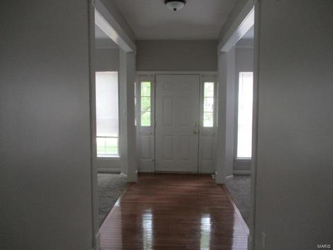 720 Vista Glen Ct, Eureka, MO 63025 photo 4