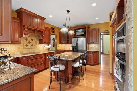 302 Berry Bush Ct, Wildwood, MO 63011 photo 12