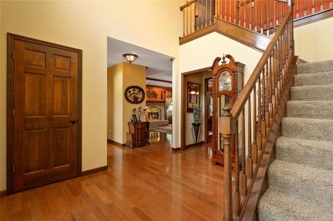 302 Berry Bush Ct, Wildwood, MO 63011 photo 8