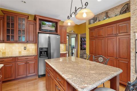 302 Berry Bush Ct, Wildwood, MO 63011 photo 13