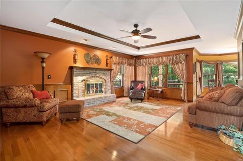 302 Berry Bush Ct, Wildwood, MO 63011 photo 9