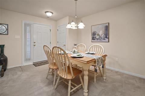386 Montclair Tower Dr, Saint Charles, MO 63303 photo 7