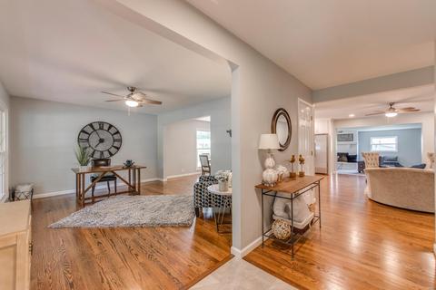 420 Claymont Dr, Ballwin, MO 63011 photo 4