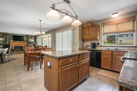 867 Spring Crest Dr, Fenton, MO 63026 photo 7