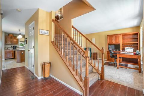 867 Spring Crest Dr, Fenton, MO 63026 photo 2